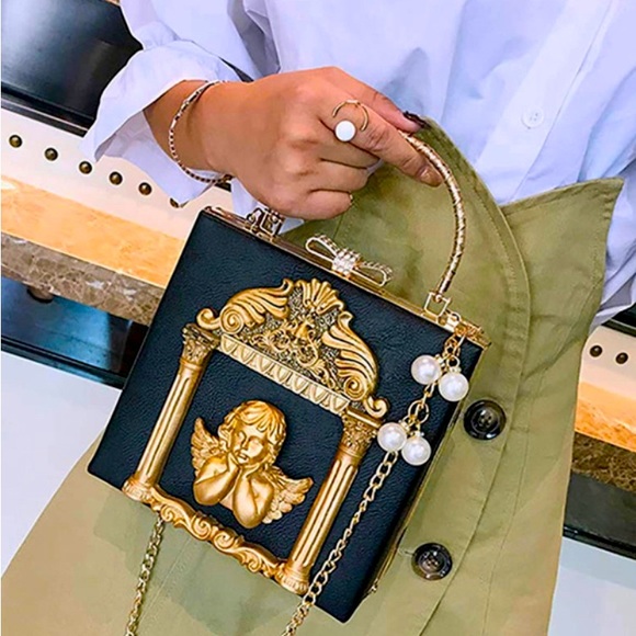 Angel wing purse - Picture 2 of 7